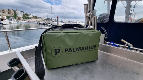 The Palmarius Jig Case in Orange. A fully licenced product from hPA France. Comes with x4 double sided card inserts, a reel case with zipped mesh compartment, mesh storage in the lid and shoulder strap.